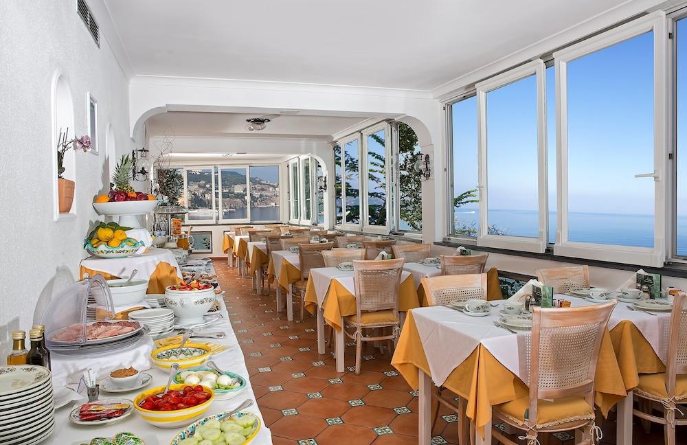 Hotel Villa Garden Sant'Agnello Exteriör bild