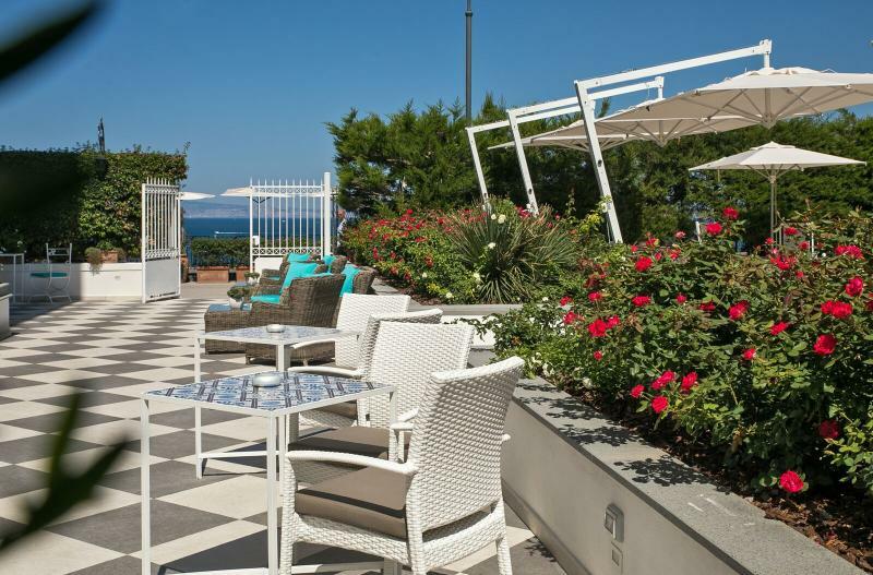 Hotel Villa Garden Sant'Agnello Exteriör bild
